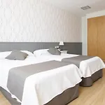 Hotell Isabel De Segura