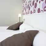 Hotell Isabel De Segura 3*