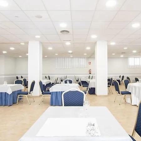 Isabel De Segura Hotel 3*