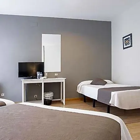 Isabel De Segura Hotel