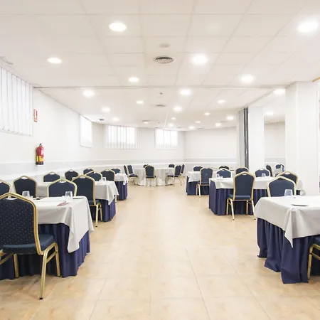 Isabel De Segura Hotel 3*