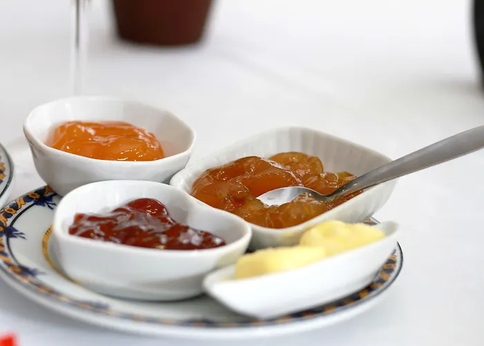 Hotell Isabel De Segura