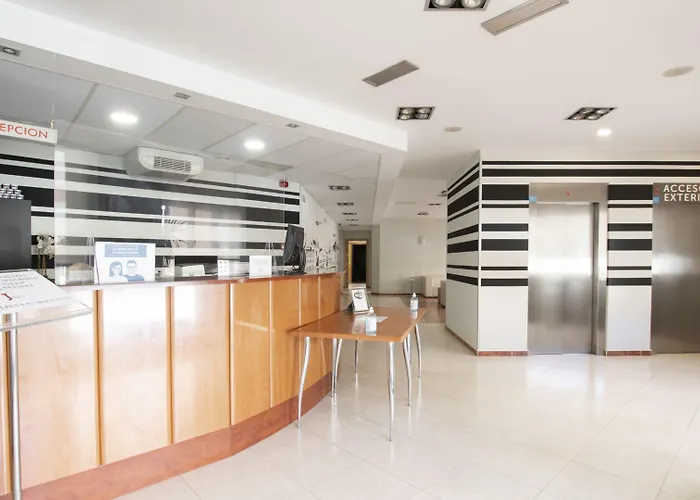 Isabel De Segura Hotel