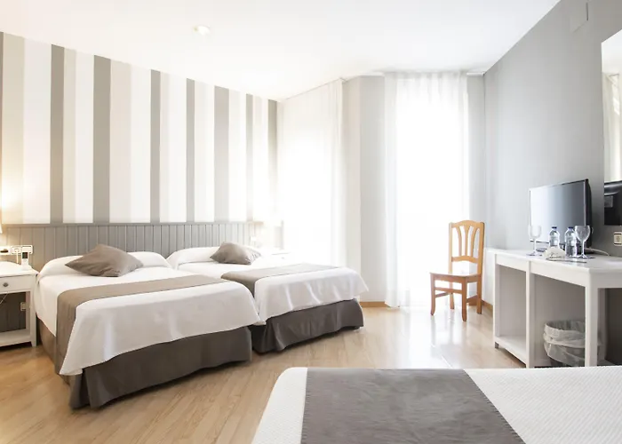 Isabel De Segura Teruel