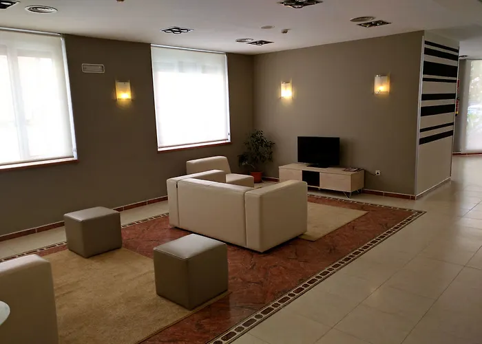 Isabel De Segura Hotel 3*