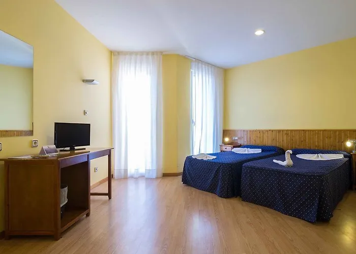 Isabel De Segura Teruel