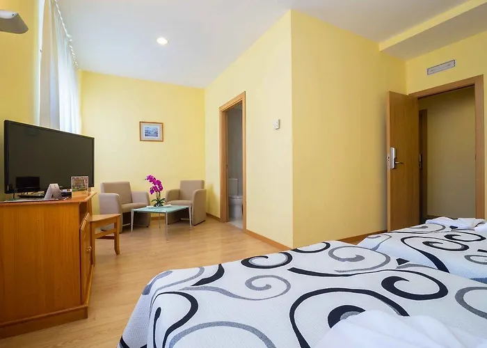 Isabel De Segura Teruel